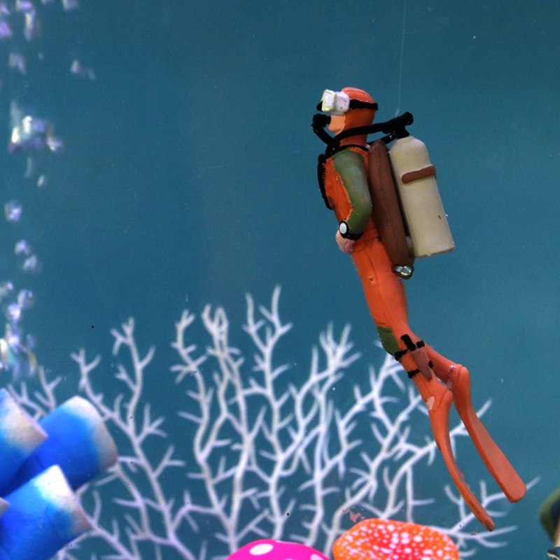 Decoración de buzo de acuario, - Aquarium Fish Games reseña y precio
