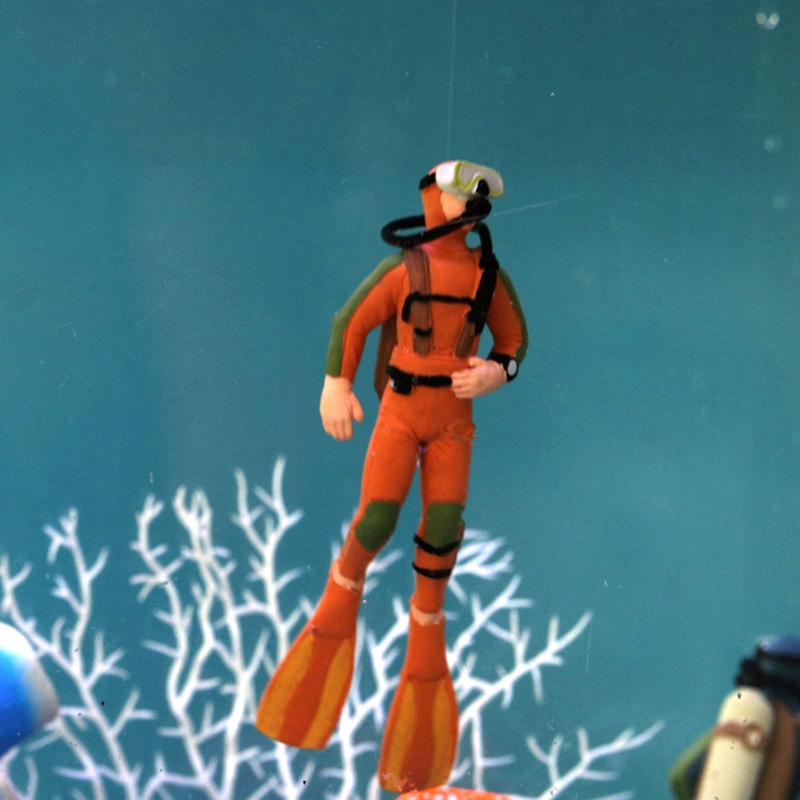 Decoración de buzo de acuario, - Aquarium Fish Games reseña y precio